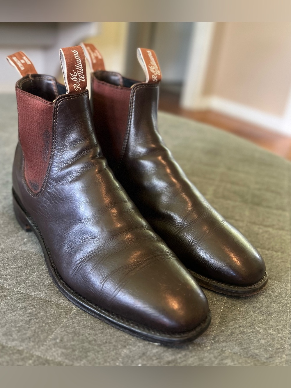 R.M. WILLIAMS US 9 Classic Brown Leather Chelsea Boots Orig $600 Made Australia